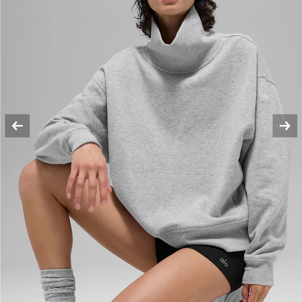 NWT ALO Yoga Heather Gray Turtleneck Sweater